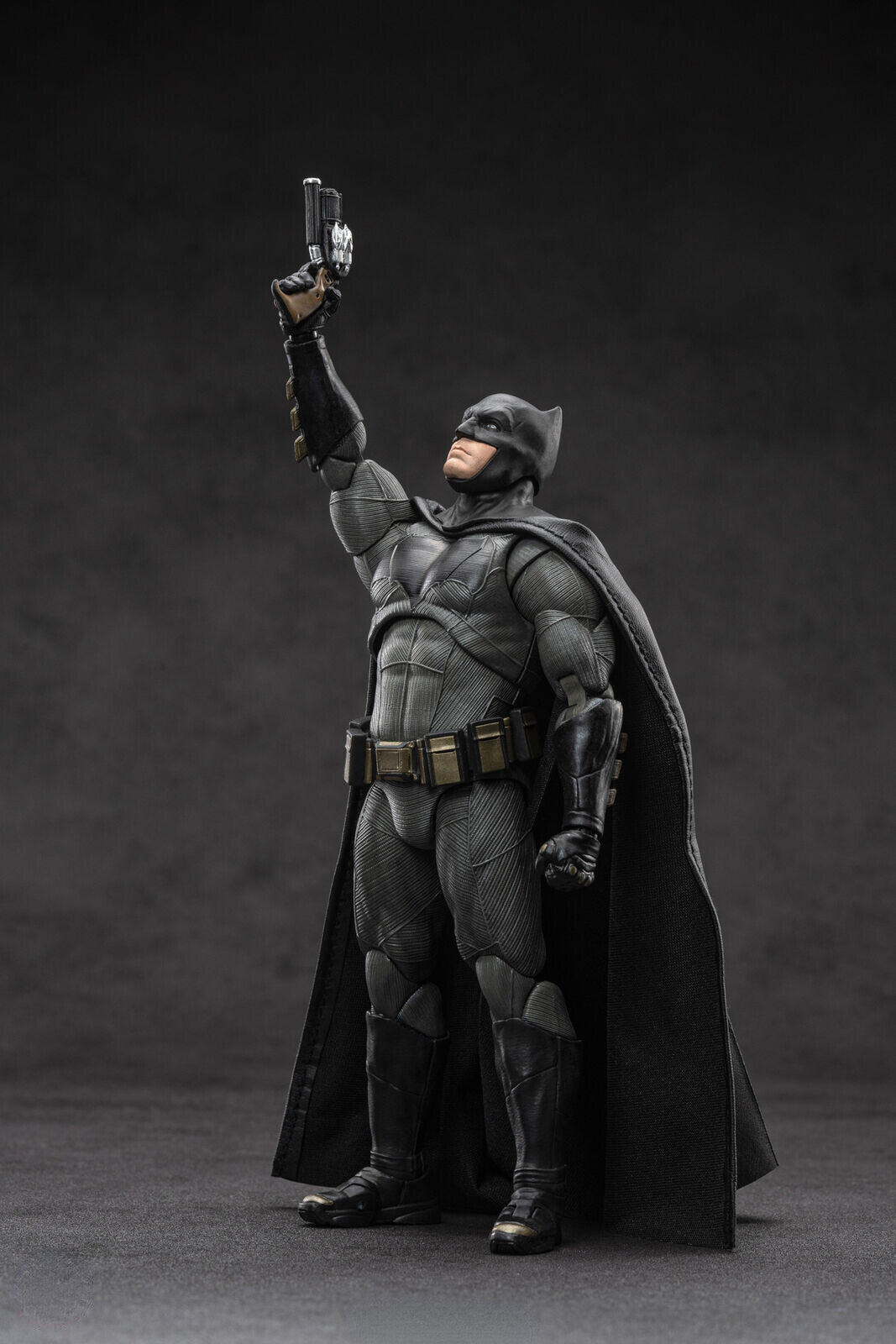 Batman Figura de Accion Batfleck Batman Vs Superman DC Studios Fondjoy 19cm