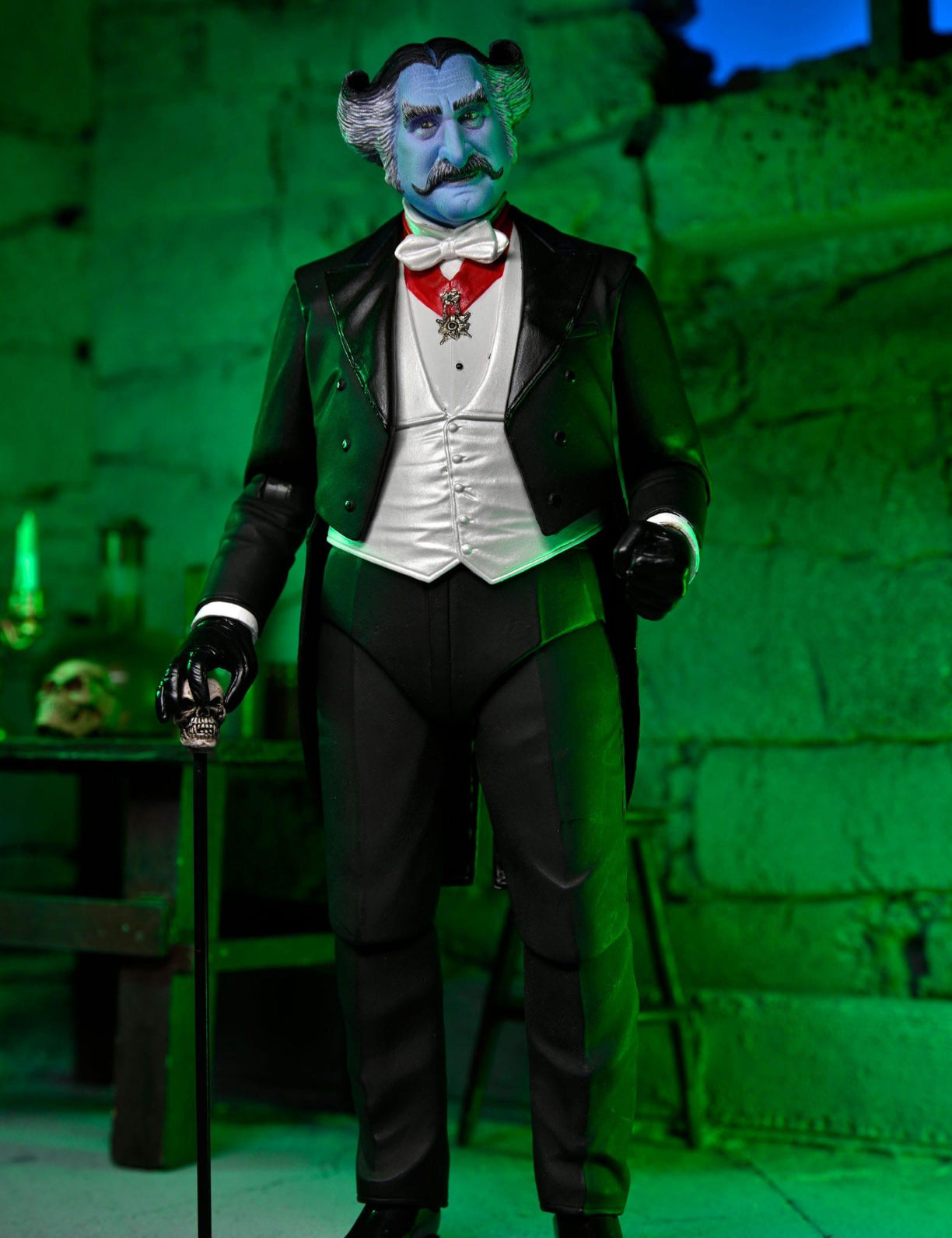 The Count Figura De Acción The Munsters Horror Neca Ultimate 18cm