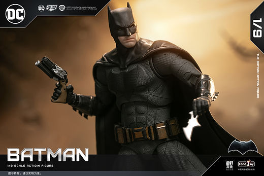 Batman Figura de Accion Batfleck Justice League DC Studios Fondjoy 19cm