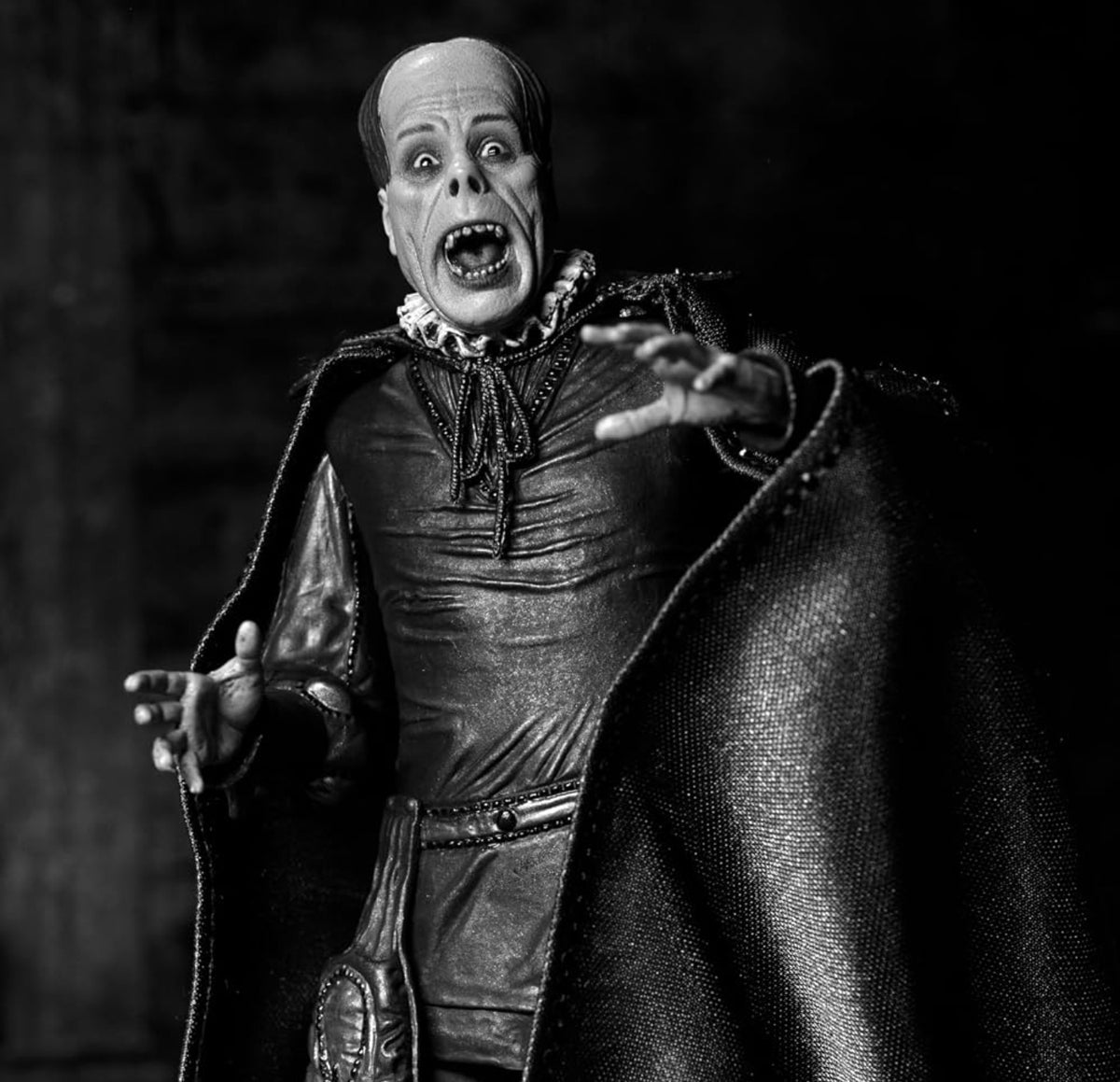 El Fantasma de la Opera 1925 Masque of the Red Death B&W Figura De Acción Universal Monsters Neca Ultimate 18 Cm