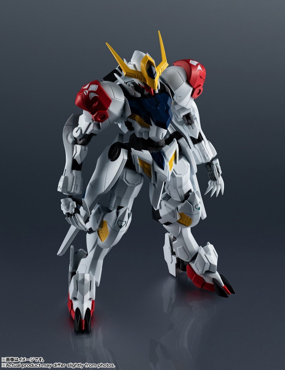 Gundam Barbatos Lupus GU-35 Figura de Accion Gundam Universe Bandai 16 cm