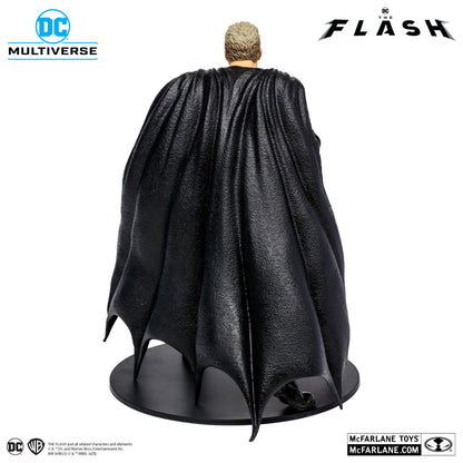 Batman Michael Keaton Statue Gold Label Figura Statue The Flash Movie Dc Multiverse Mcfarlane Toys 30 cm