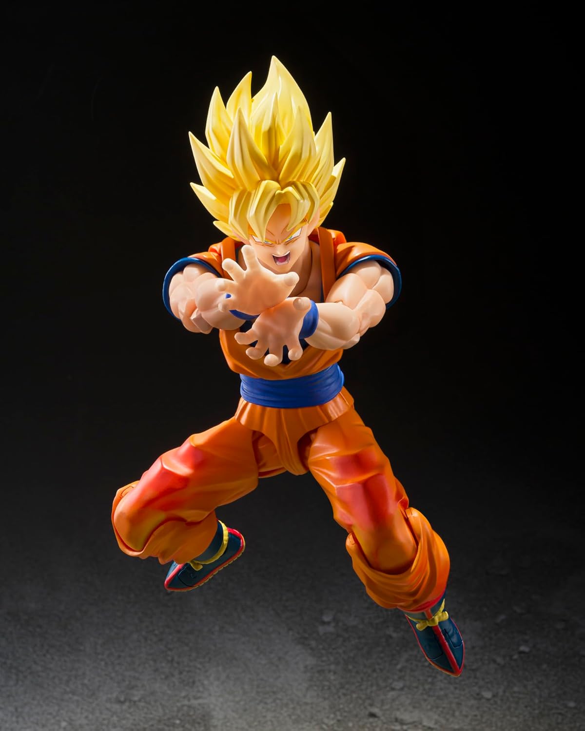 Son Goku Super Saiyan The Games Begin Figura De Acción Dragon Ball Z Sh Figuarts Bandai 16 Cm