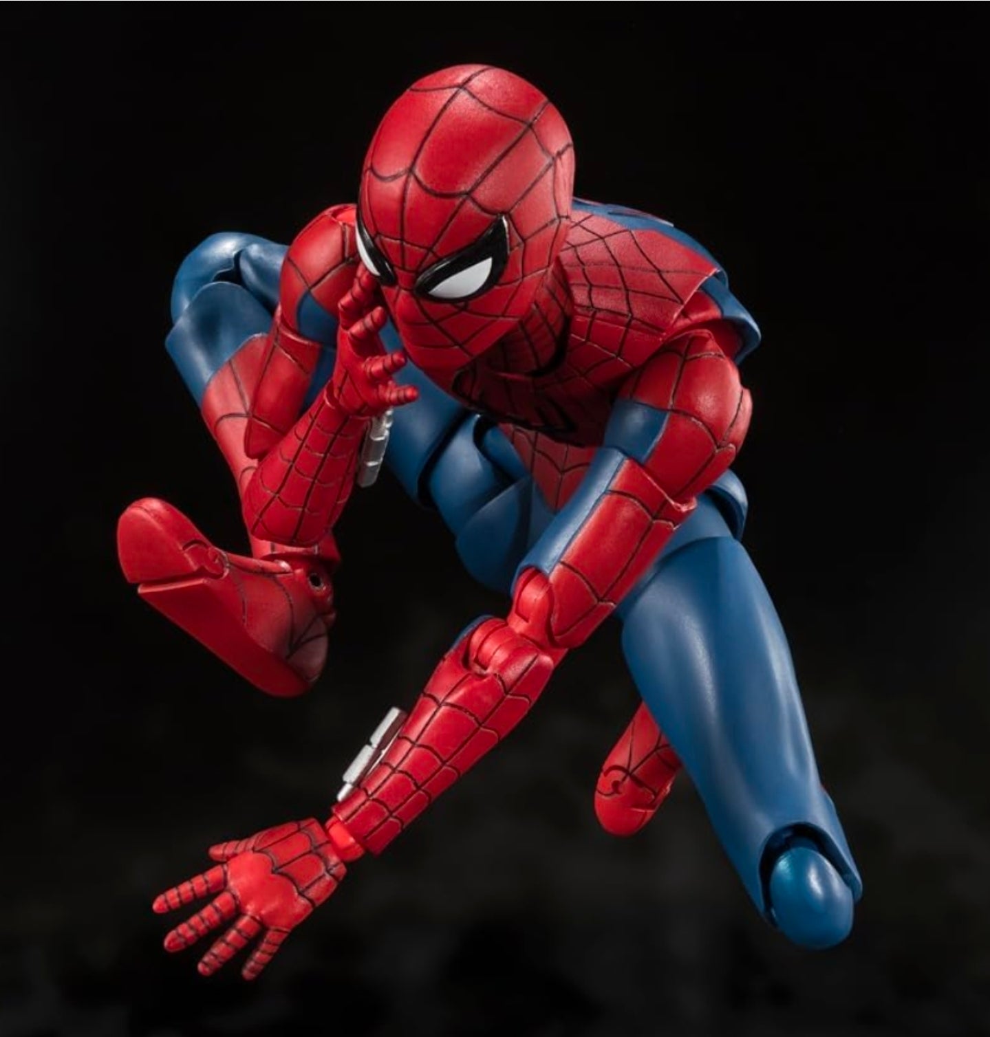 Spiderman Figura De Accion Brand New Day UCM Sh Figuarts Bandai 15 Cm