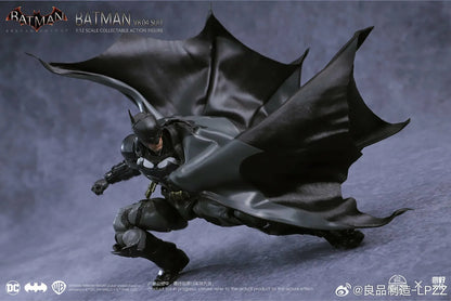 Batman Arkham Knight Figura de Accion V8.04 Suit LPZZ / UPF 17 Cm