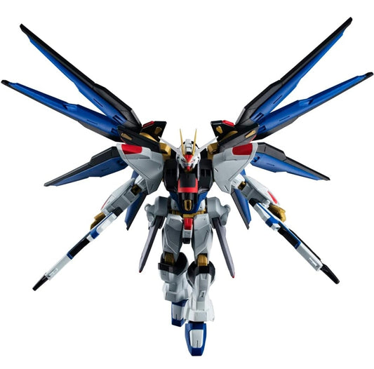 Strike Freedom Gundam ZGMF X20A Figura de Accion GU 28 Gundam Universe Bandai 16cm