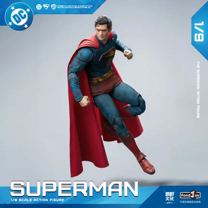 Superman Battle Damaged Figura de Accion Dc Studios Fondjoy 19 Cm