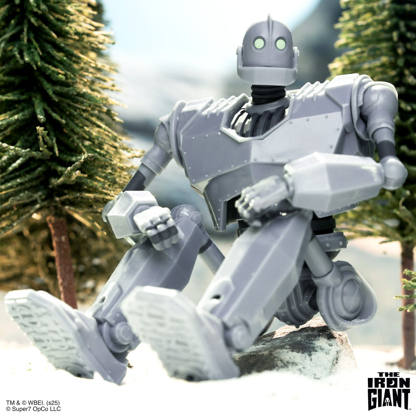 The Iron Giant Figura de Accion Deluxe Super 7 DX 17cm