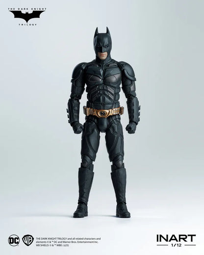 Batman The Dark Knight Rises Figura de Accion Dark Knight Trilogy Version Deluxe Inart 18cm