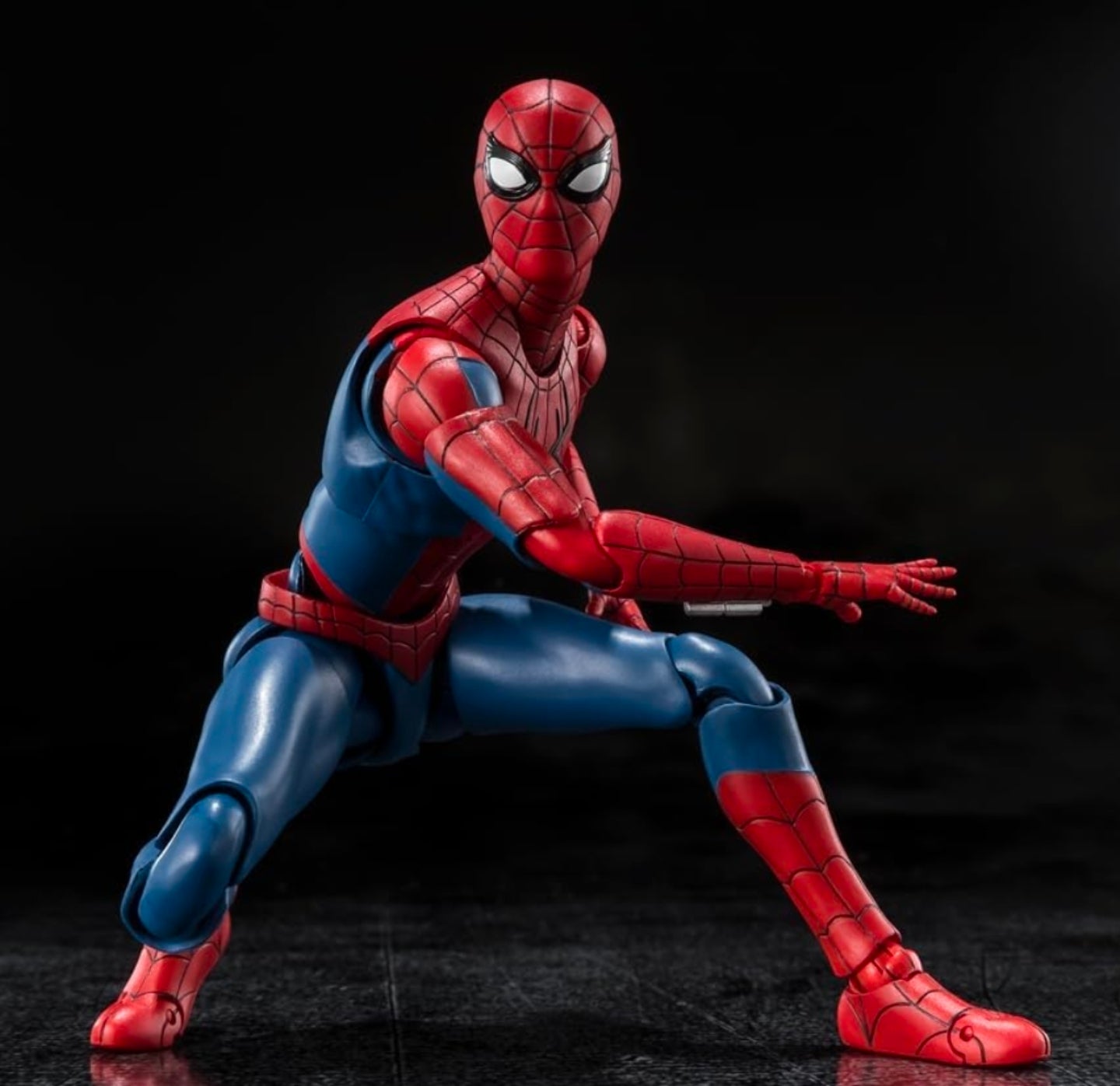 Spiderman Figura De Accion Brand New Day UCM Sh Figuarts Bandai 15 Cm