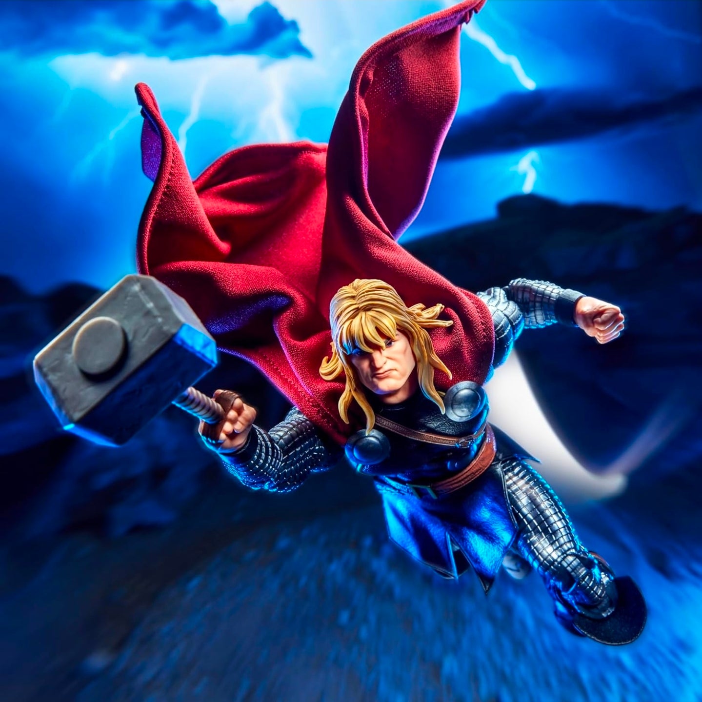 Thor Deluxe Figura de Acción Maximum Series Marvel Legends 18 Cm