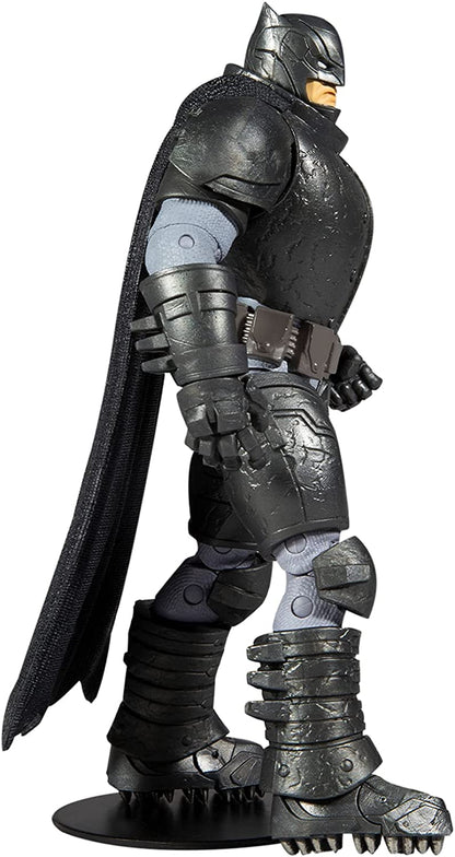 Batman Armored Figura De Acción The Dark Knight Returns Dc Multiverse Mcfarlane Toys 18 cm