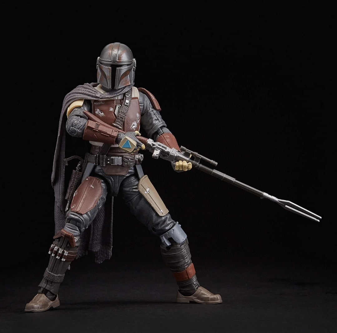 Din Djarin Figura de Acción Star Wars The Mandalorian Black Series Hasbro 16 cm